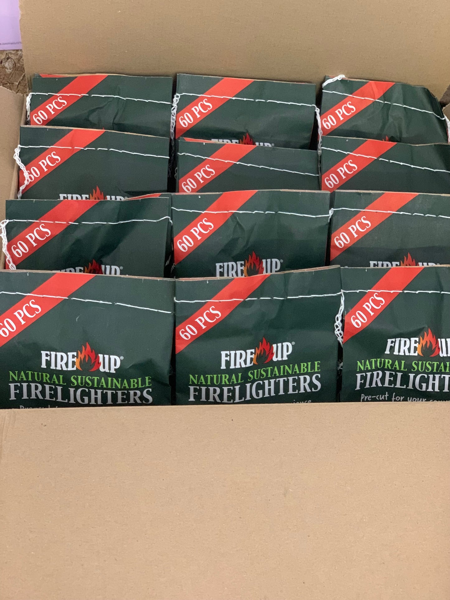 Natural sustainable firelighters